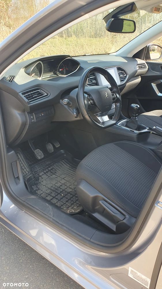 Peugeot 308 SW 1.5 BlueHDi Active S&S - 8