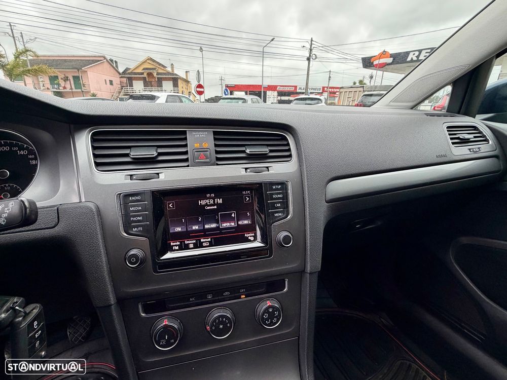 VW Golf Variant 1.6 TDi Confortline - 12