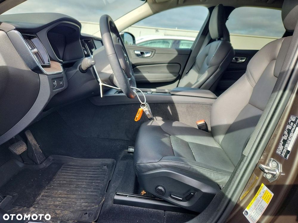 Volvo XC 60 B5 B Geartronic Momentum Pro - 8