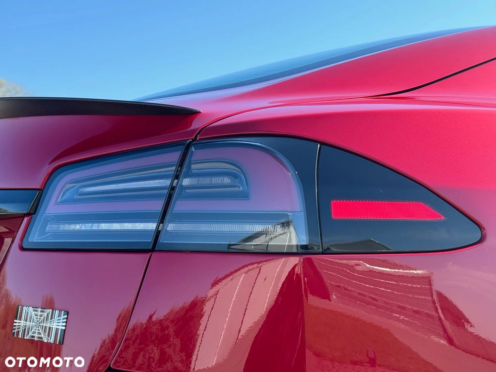 Tesla Model S Plaid - 39