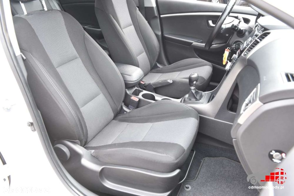 Hyundai i30 - 21