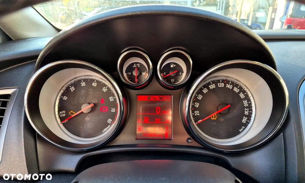 Opel Astra 1.4 Turbo Selection - 29