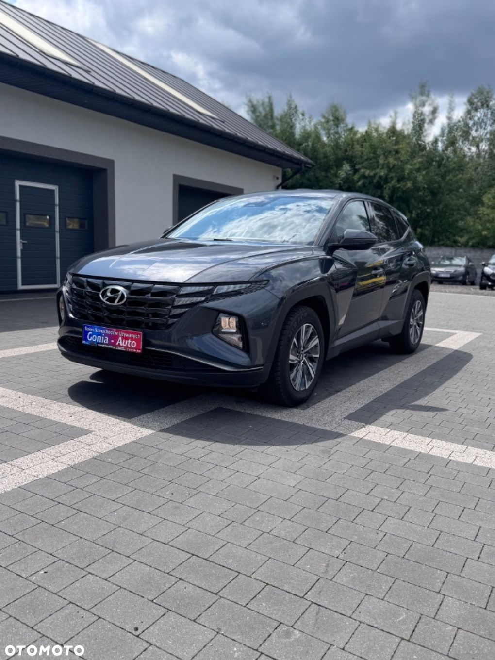 Hyundai Tucson - 2