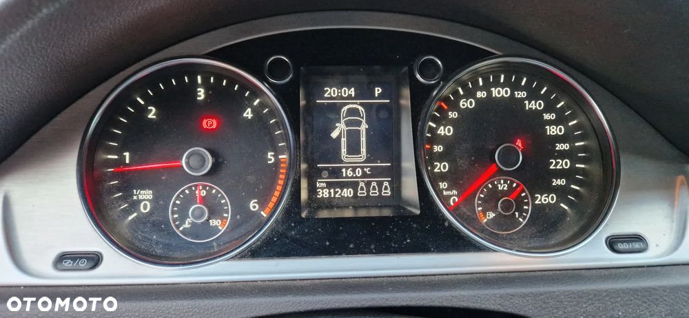Volkswagen Passat 2.0 TDI Highline DSG - 7