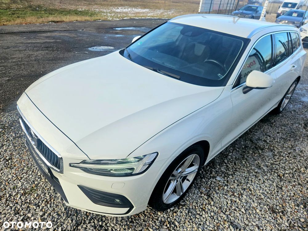 Volvo V60 D4 Momentum - 13