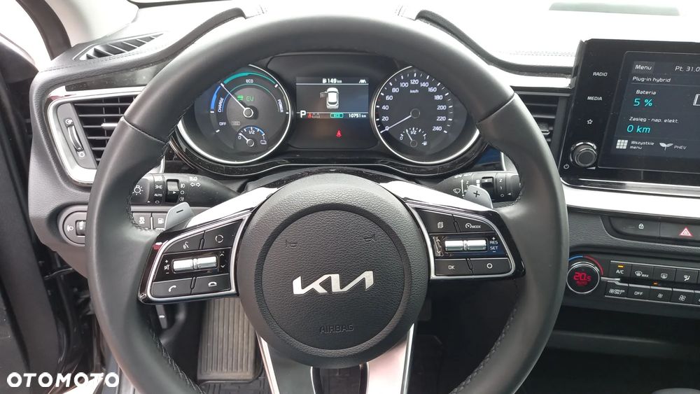 Kia XCeed 1.6 GDI PHEV L DCT - 11