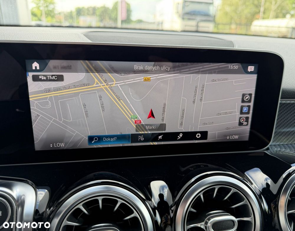 Mercedes-Benz GLB 200 AMG Line 7G-DCT - 39