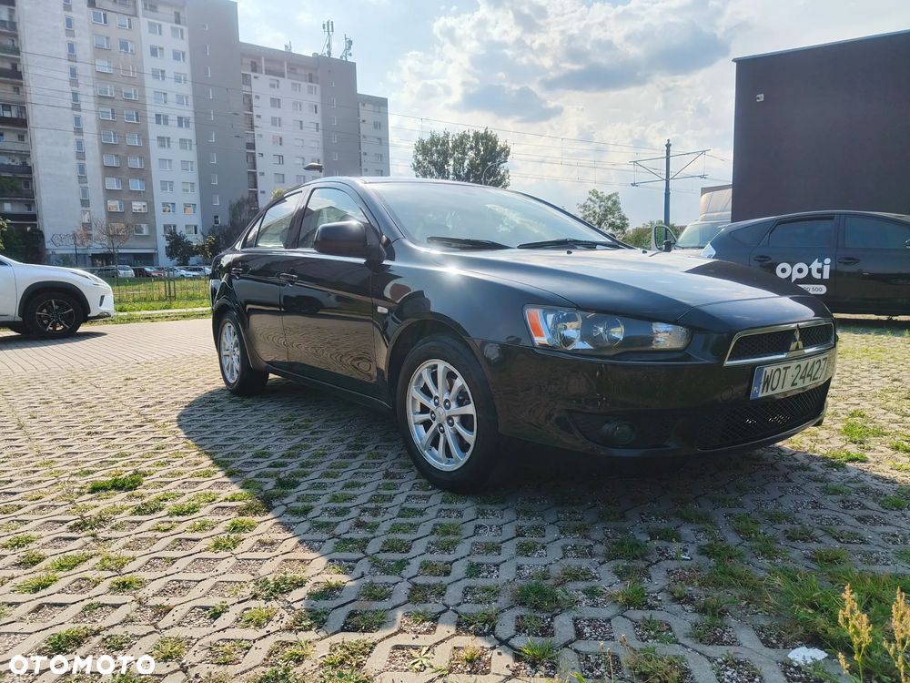 Mitsubishi Lancer 2011 photo 3