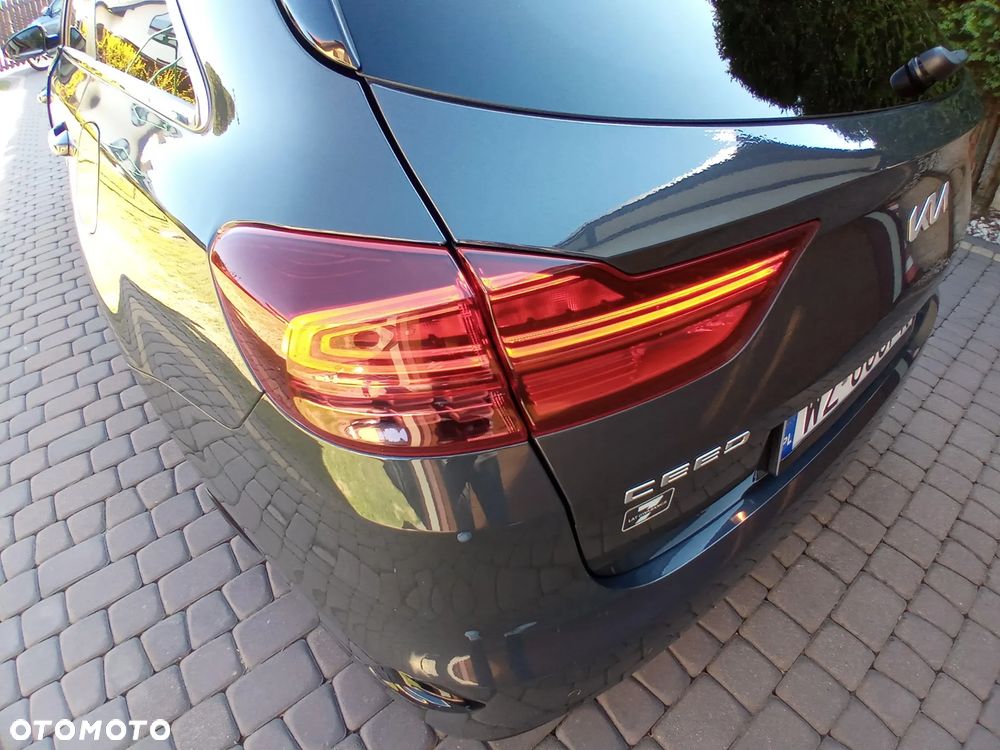 Kia Ceed 1.5 T-GDI L Business Line Plus - 13