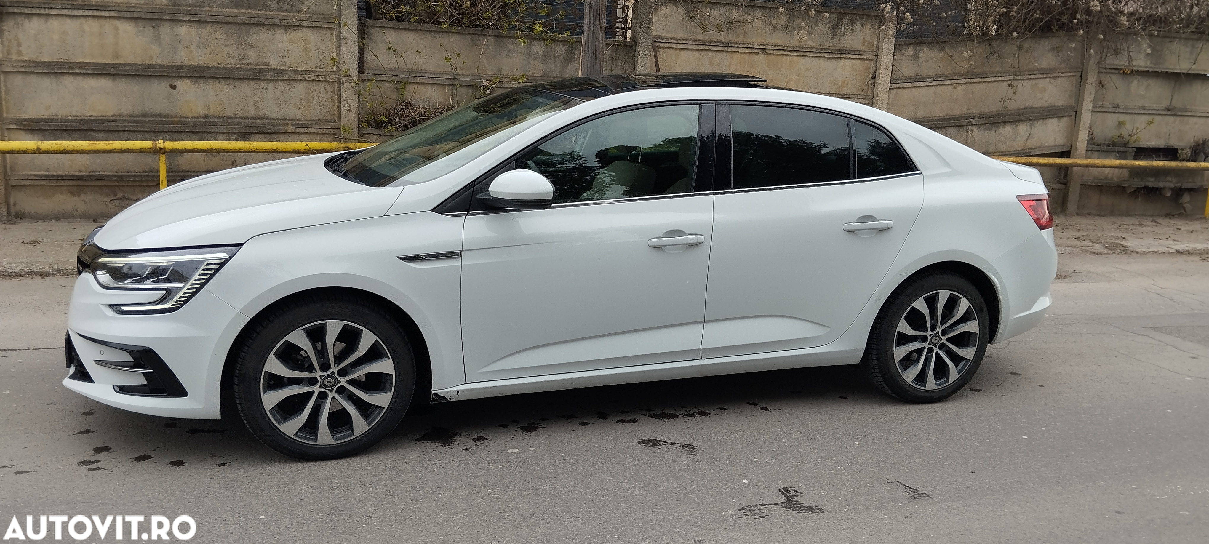 Renault Megane Blue dCi 116 Intens - 3