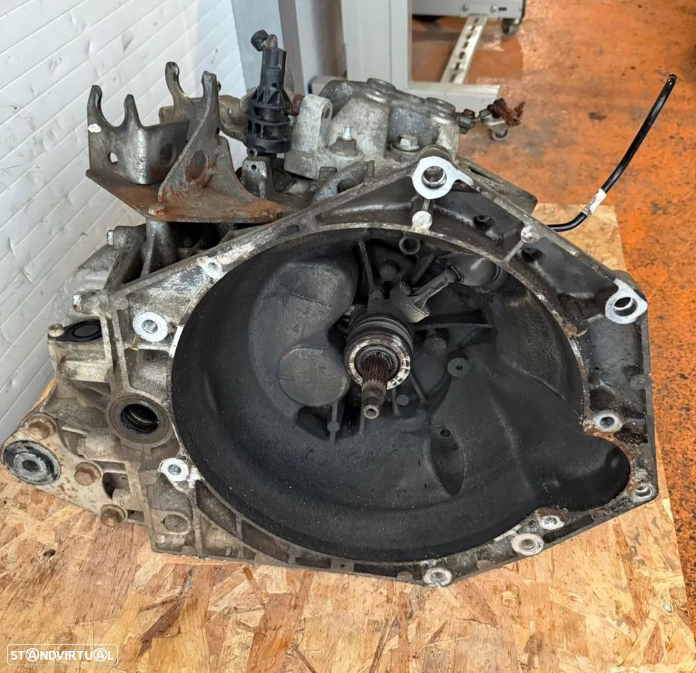 Caixa de Velocidades Citroen Jumper/Peugeot Boxer/Fiat Ducato 2.3 D Ref: 20GP18 - 3