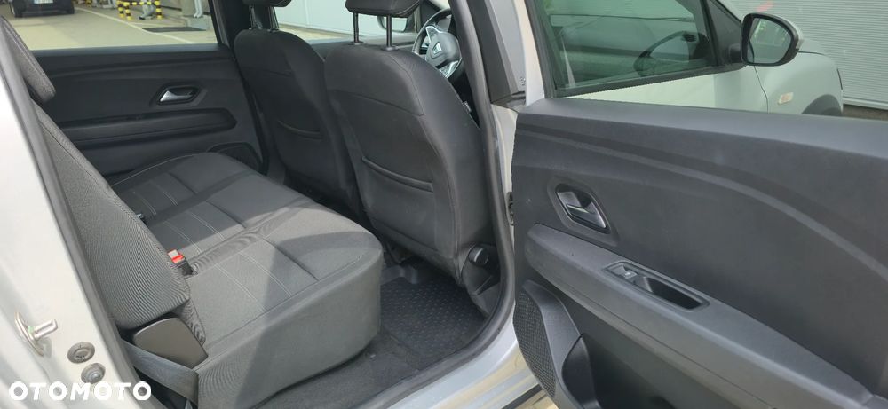 Dacia Jogger 1.0 TCe Comfort 7os - 10