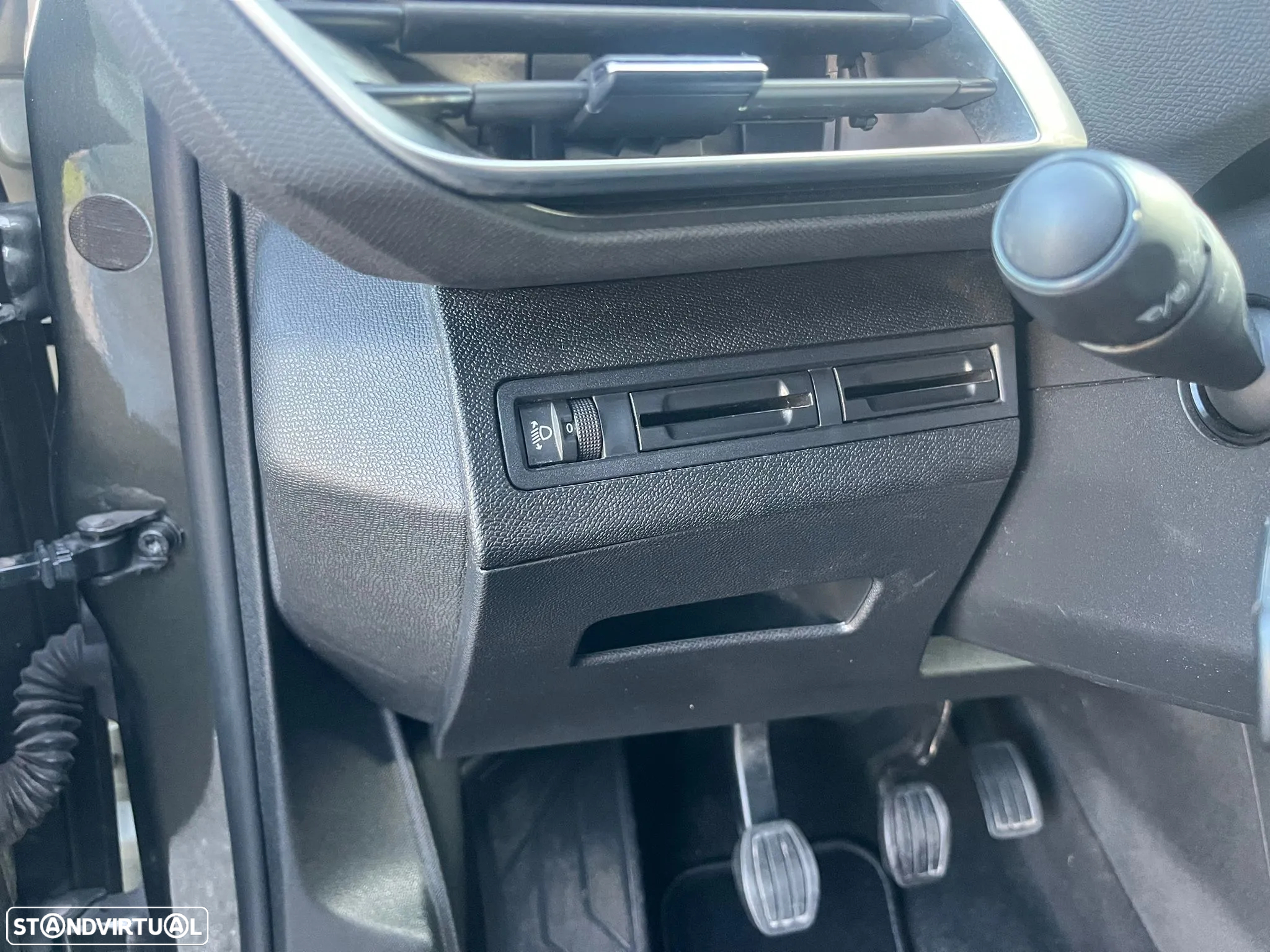 Peugeot 3008 1.5 BlueHDi Allure - 19