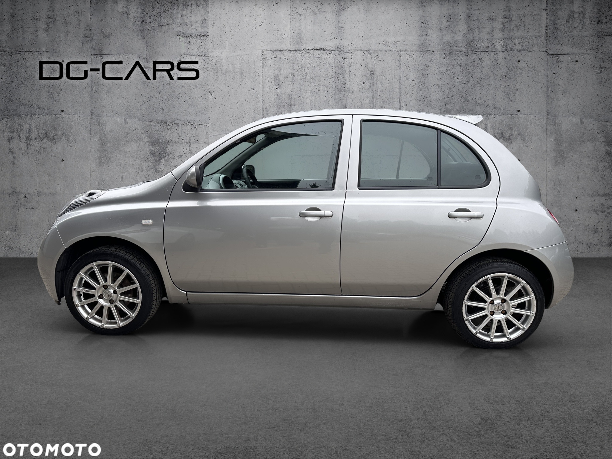 Nissan Micra 1.2 Visia + - 6