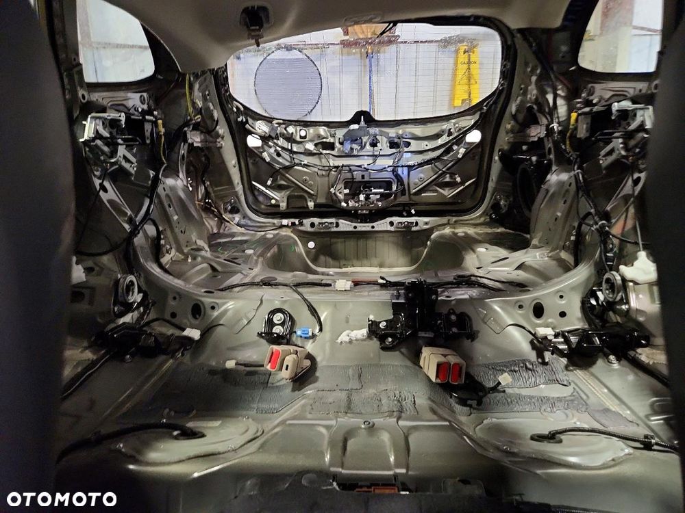 Subaru Outback - 11