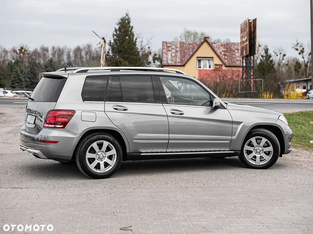 Mercedes-Benz GLK 200 CDI (BlueEFFICIENCY) - 14