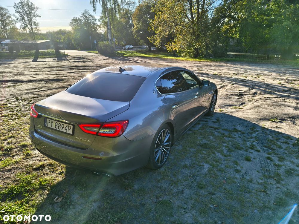 Maserati Quattroporte GranLusso S - 14