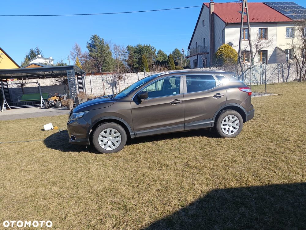 Nissan Qashqai - 4