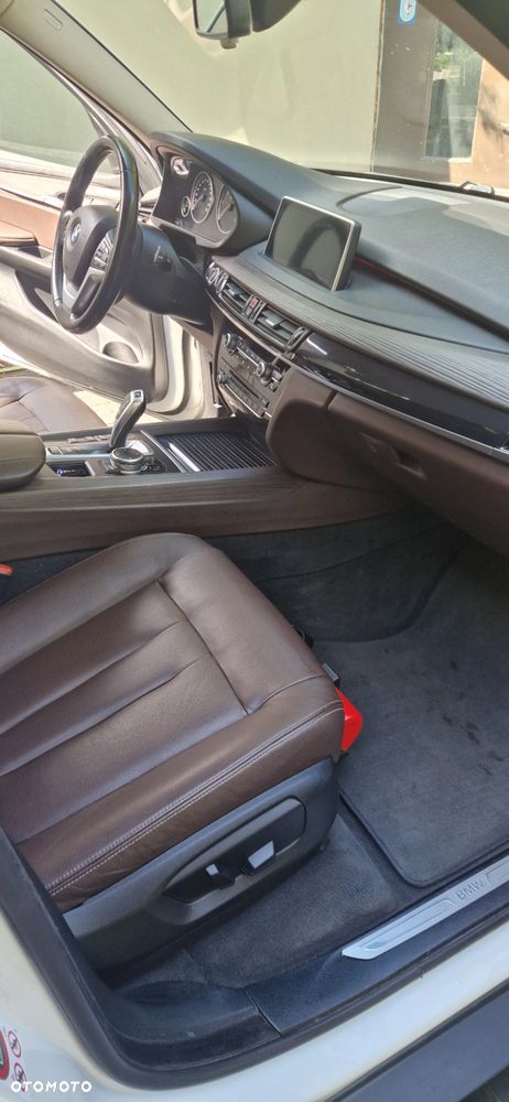 BMW X5 xDrive25d - 8