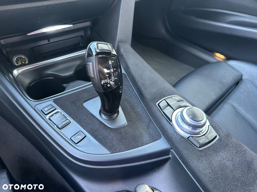 BMW Seria 3 - 10