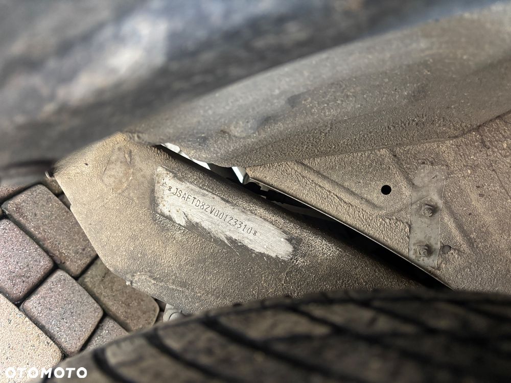 Suzuki Grand Vitara 2.0 TD Comfort Limited - 12