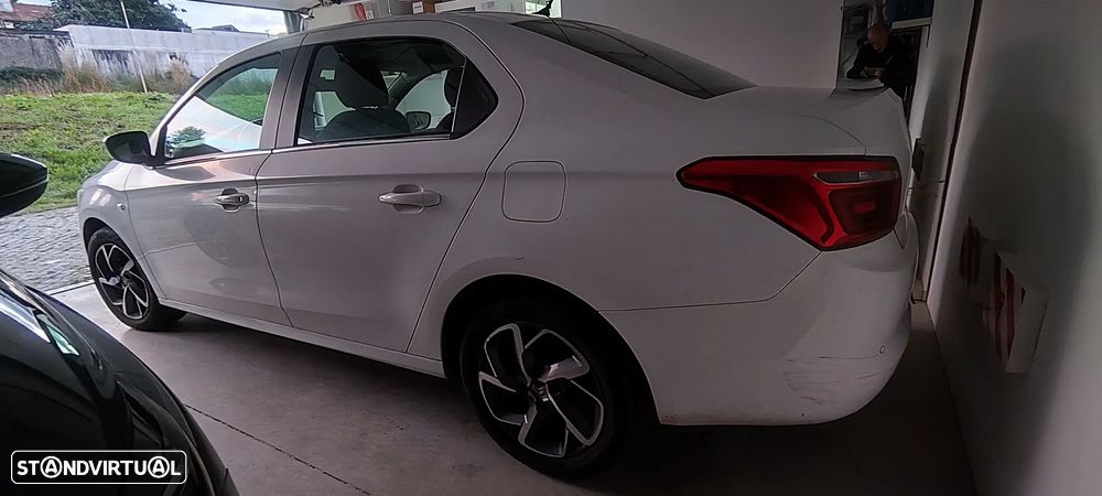 Citroën C-Elysée 1.2 PureTech Shine - 1