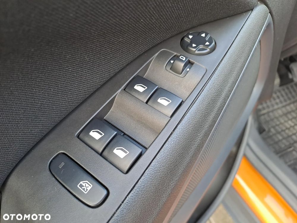 Opel Crossland X 1.2 Enjoy - 14