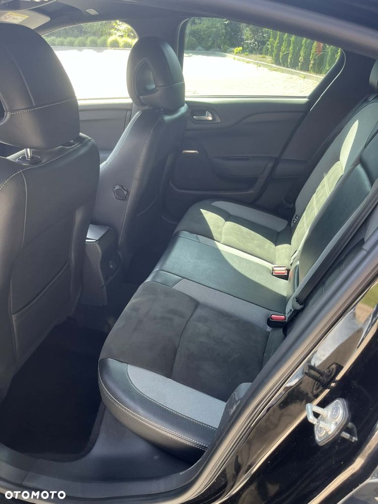 DS Automobiles DS 4 - 18