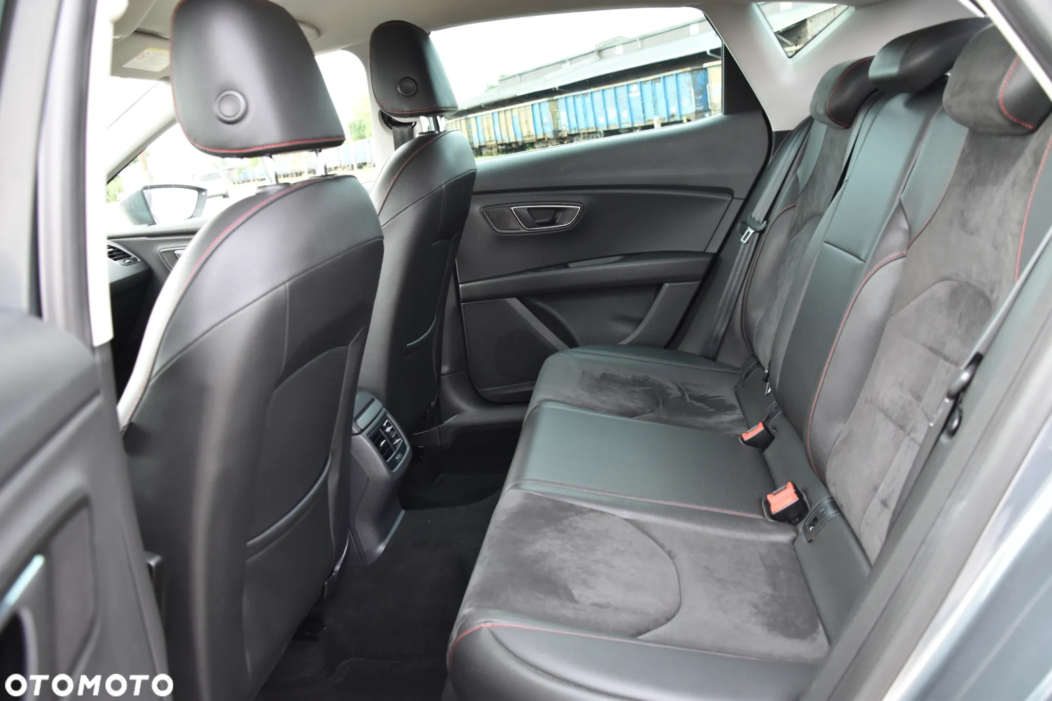 Seat Leon 2.0 TDI DPF FR - 13