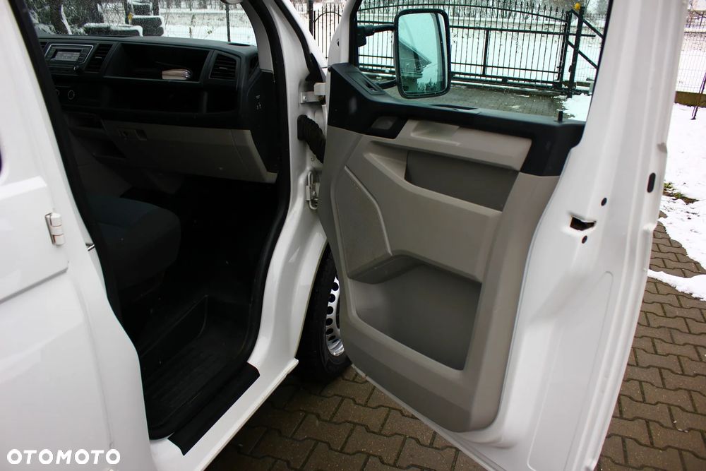 Volkswagen Transporter T6 2.0 TDI 102KM DOKA BRYGADÓWKA 6 OSÓB FV23% - 37