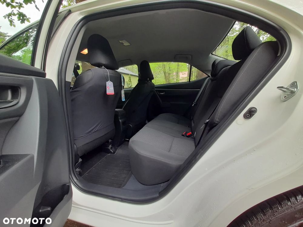 Toyota Corolla 1.6 Premium EU6 - 13