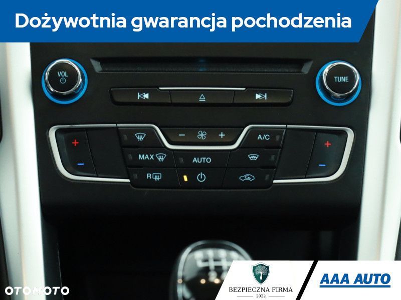 Ford Mondeo SW - 12