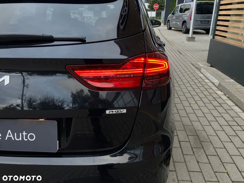 Kia Ceed 1.6 GDI PHEV L Business Line DCT - 9