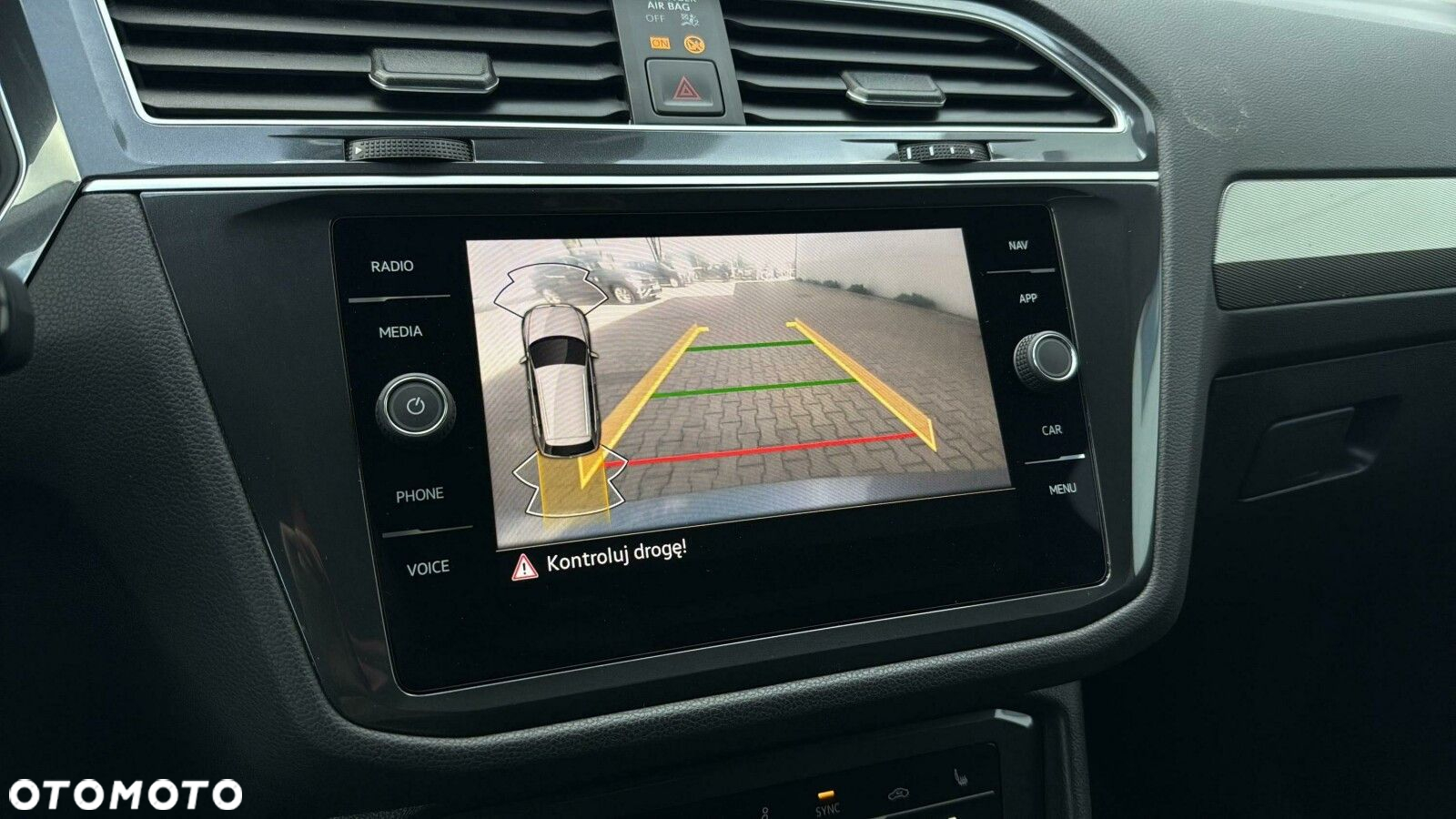 Volkswagen Tiguan Allspace - 19