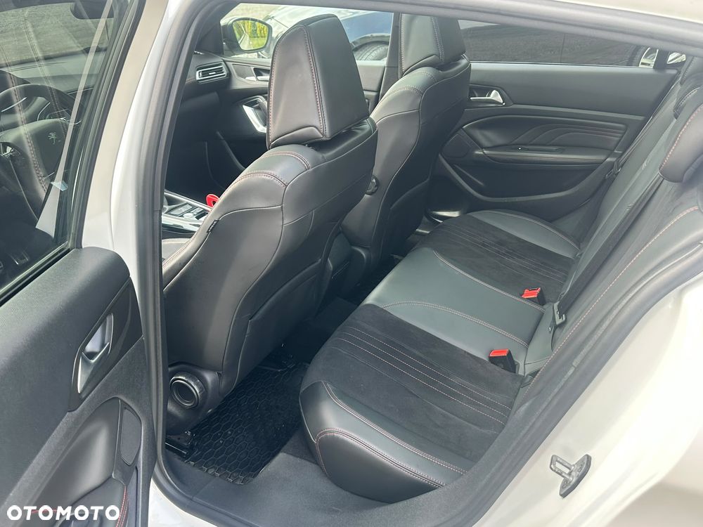 Peugeot 308 - 14