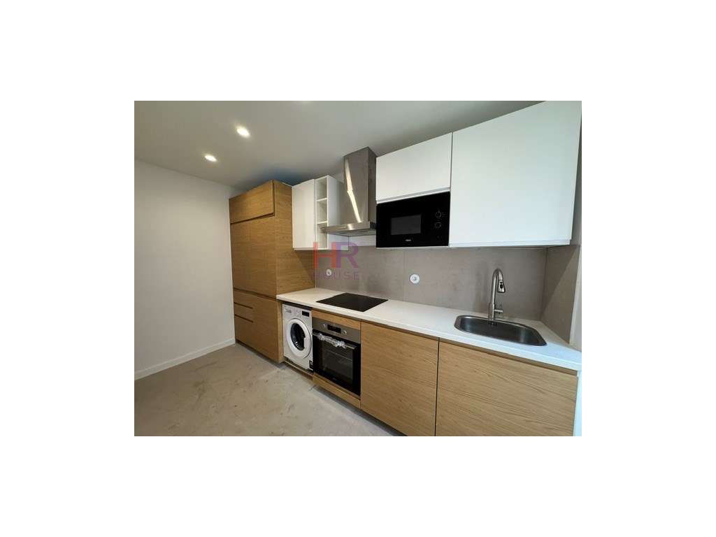 Vende-se Moradia com garagem e terraço em Ceira, Coimbra, excelente... - Grande imagem: 4/43