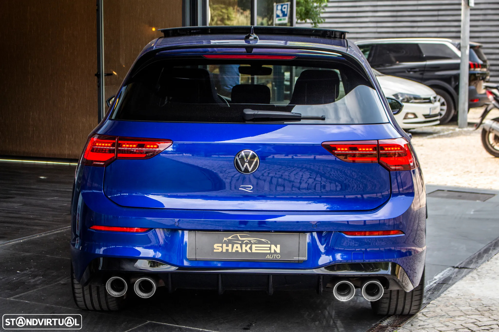 VW Golf 2.0 TSI R DSG - 11