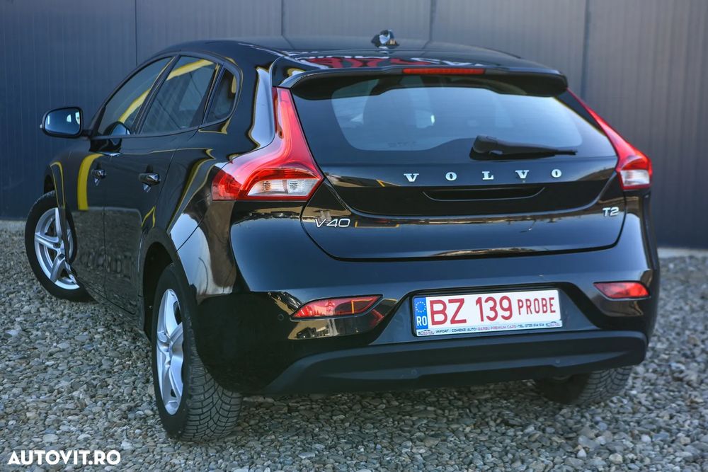 Volvo V40 T2 Geartronic - 27