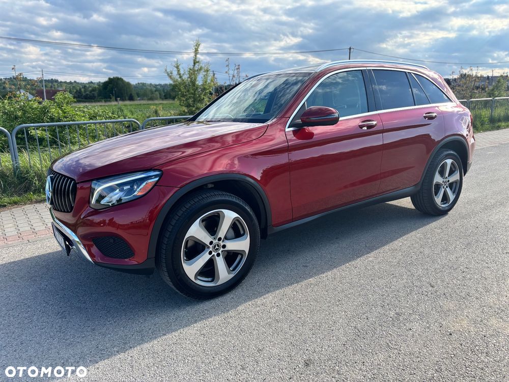 Mercedes-Benz GLC 300 4-Matic - 3