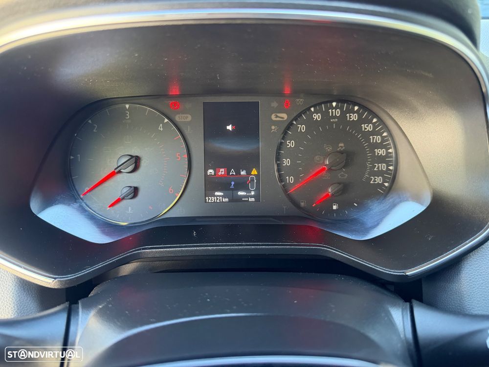 Renault Clio BLUE dCi 85 BUSINESS EDITION - 10