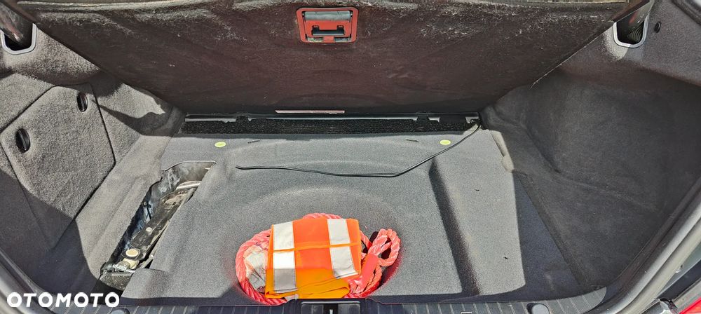 Mercedes-Benz Klasa E 320 CDI Classic DPF - 28