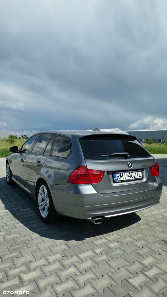 BMW Seria 3 - 10