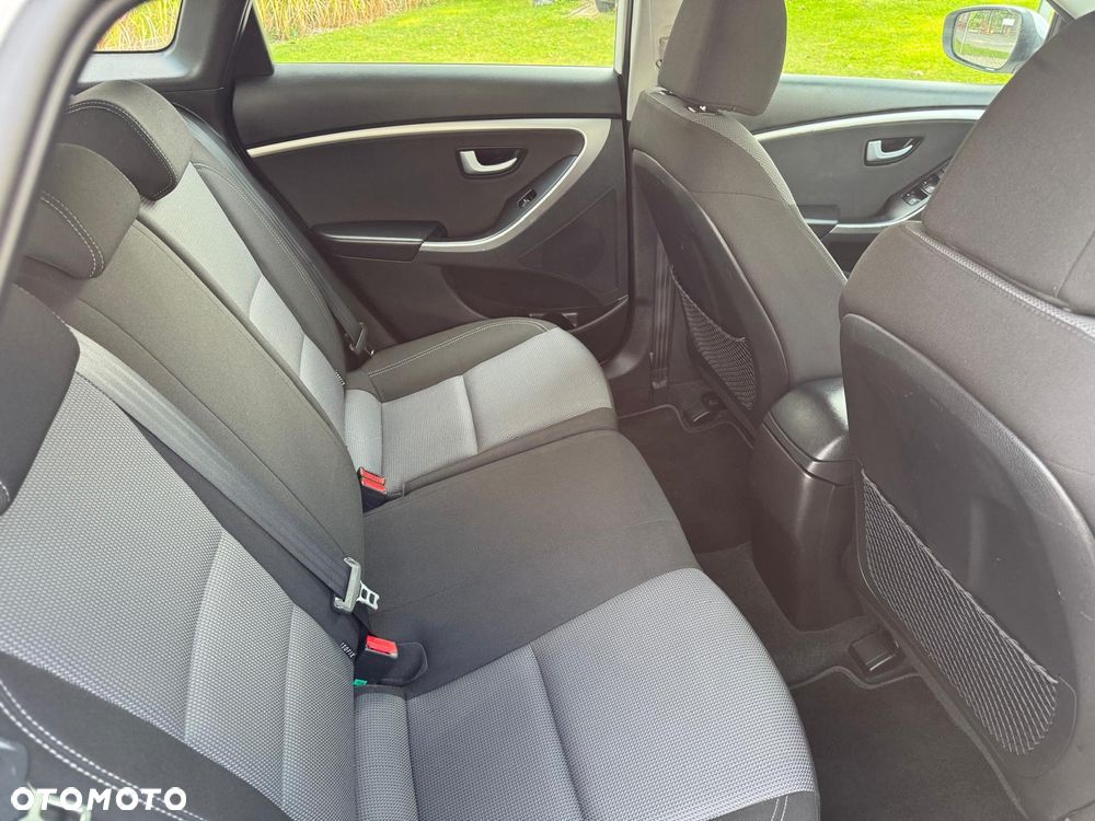 Hyundai i30 - 17