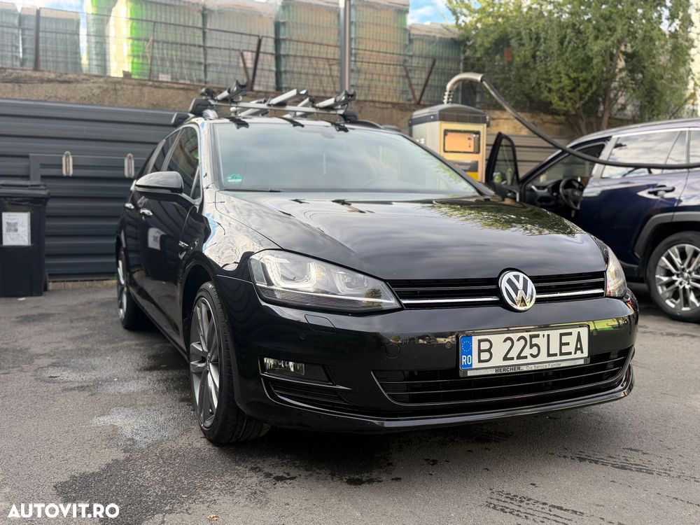 Volkswagen Golf - 2