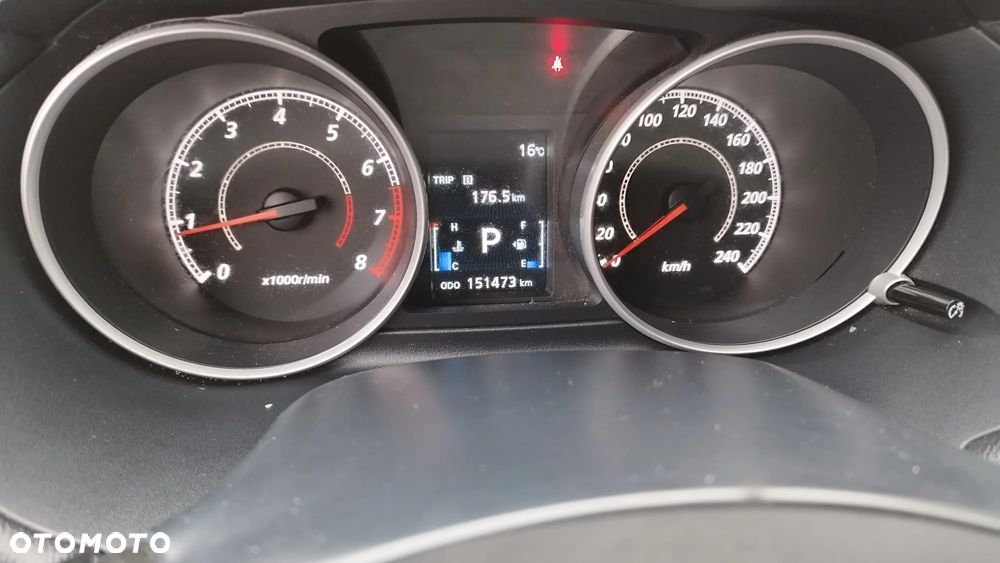 Mitsubishi Outlander 2.4 Invite CVT - 7