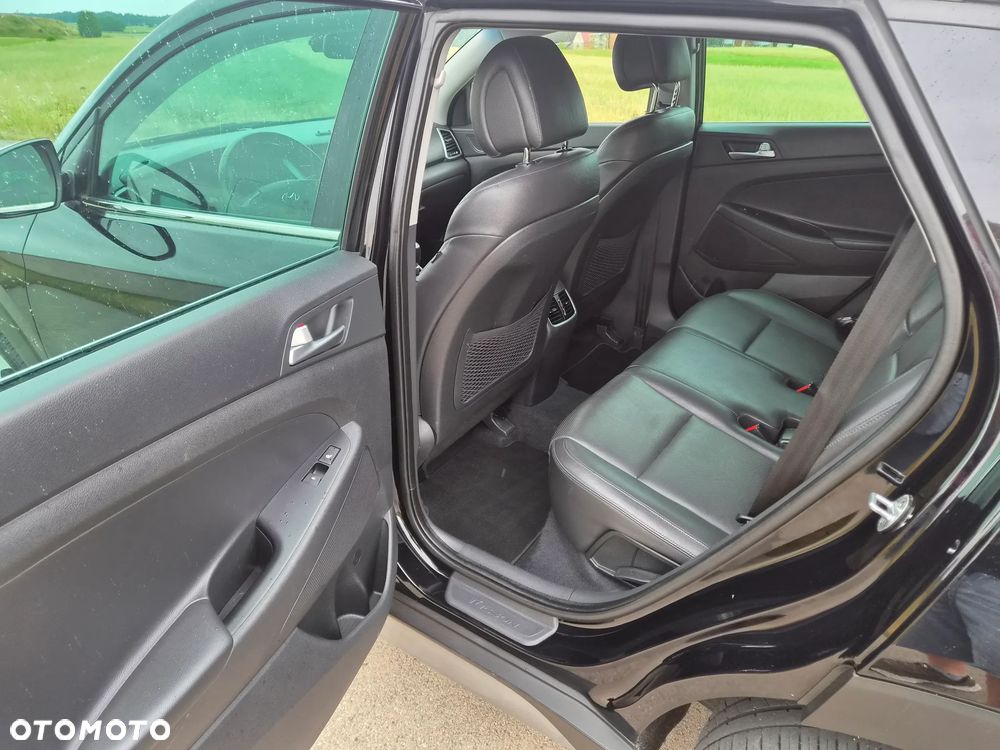 Hyundai Tucson blue 1.7 CRDi 2WD Passion Plus - 11