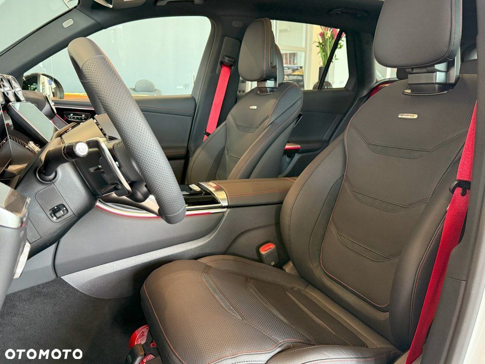 Mercedes-Benz GLC - 4