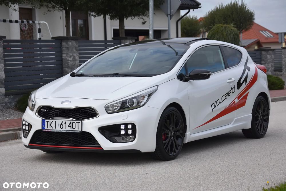 Kia Ceed 1.6 T-GDI GT-Challenge - 4
