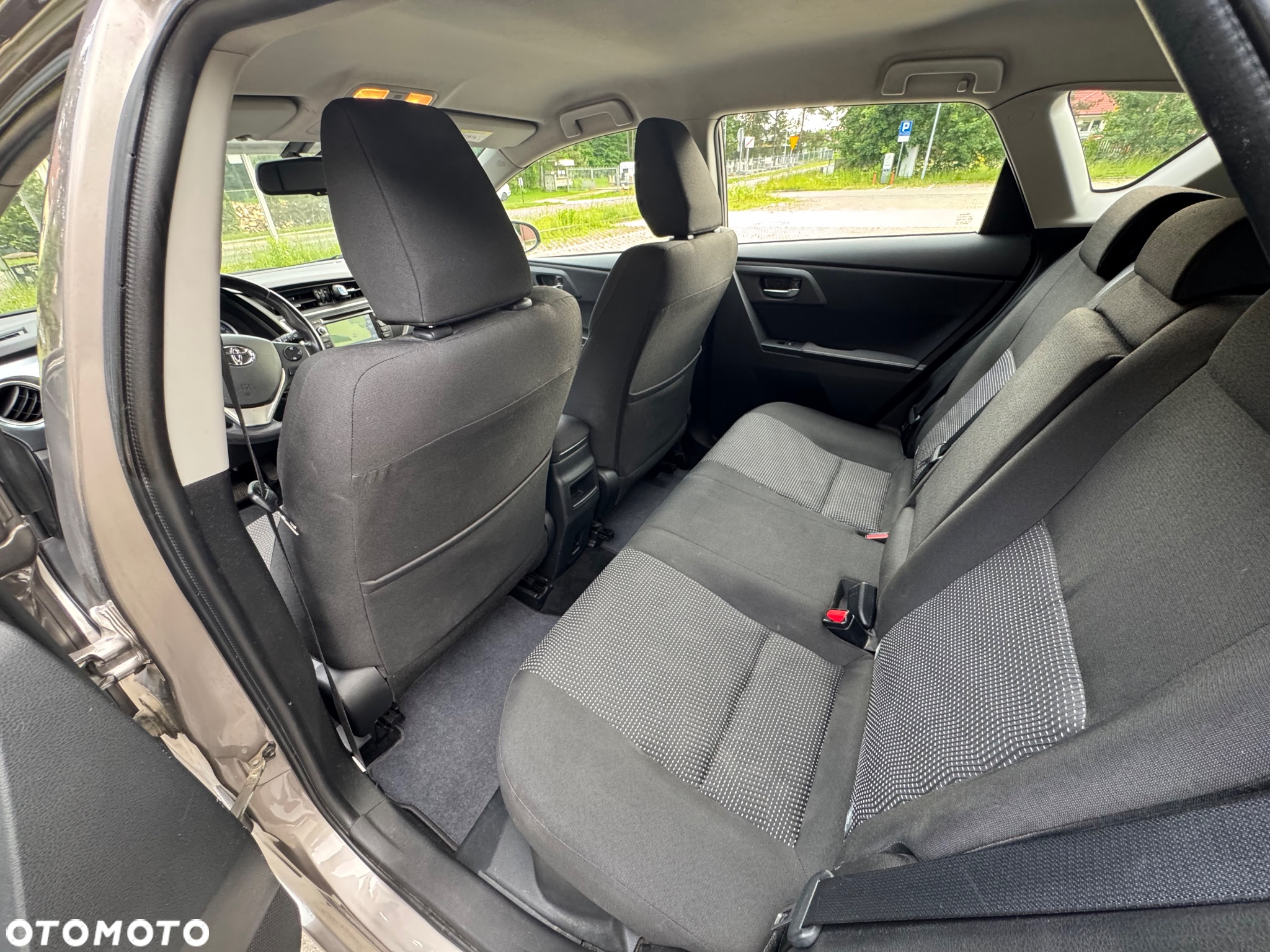 Toyota Auris 1.8 VVT-i Hybrid Automatik Comfort - 9