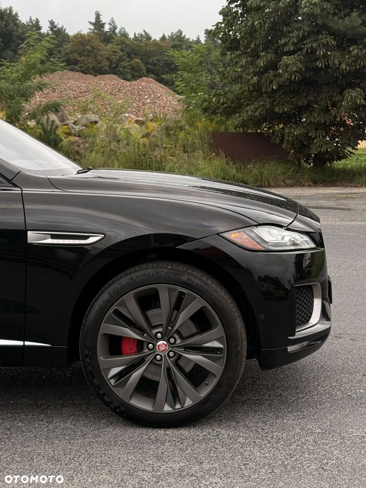 Jaguar F-Pace 3.0 V6 AWD S - 2